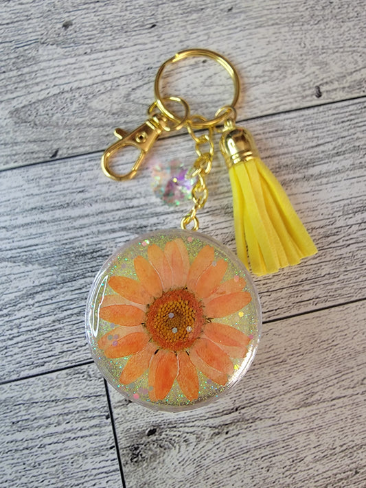 Dried flower keychain jar container, travel pill case, Pill Jar, stash jar, Jewelry Holder Keychain, jewelry case, gifts for her