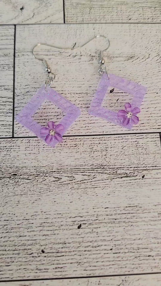 Purple flower earrings, handmade earrings, dangle earrings, handmade jewelry, cute earrings, gifts for her