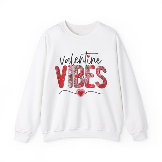 Valentines Vibes Sweatshirt, Cozy Winter Weather Crew Neck for Women - Unisex Sweatshirt, Valentine's Day Gift, Warm Pullover sweater,