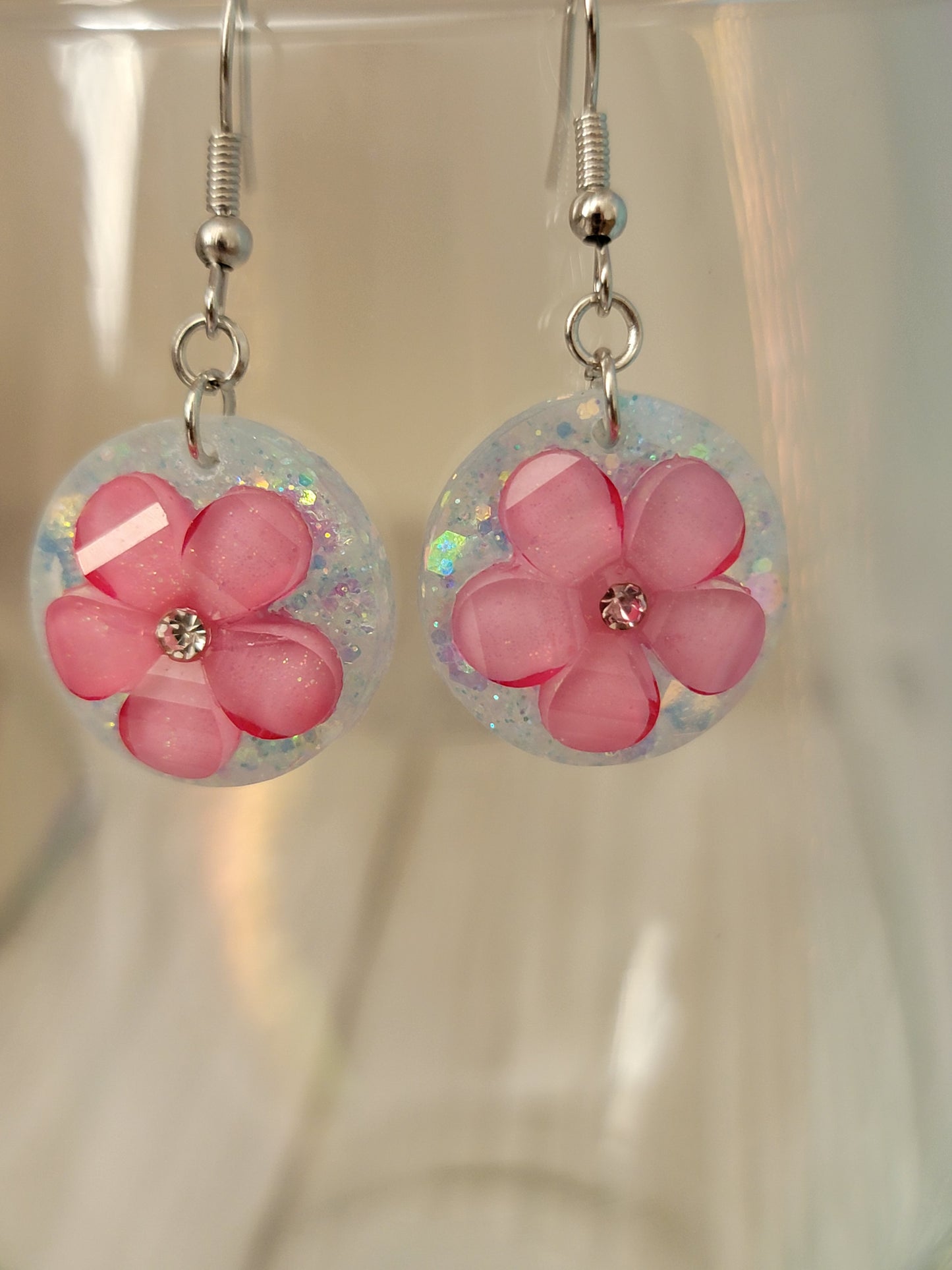 Pink flower handmade resin earrings, dangle drop earrings, handmade resin jewelry, cute earrings, gifts for her