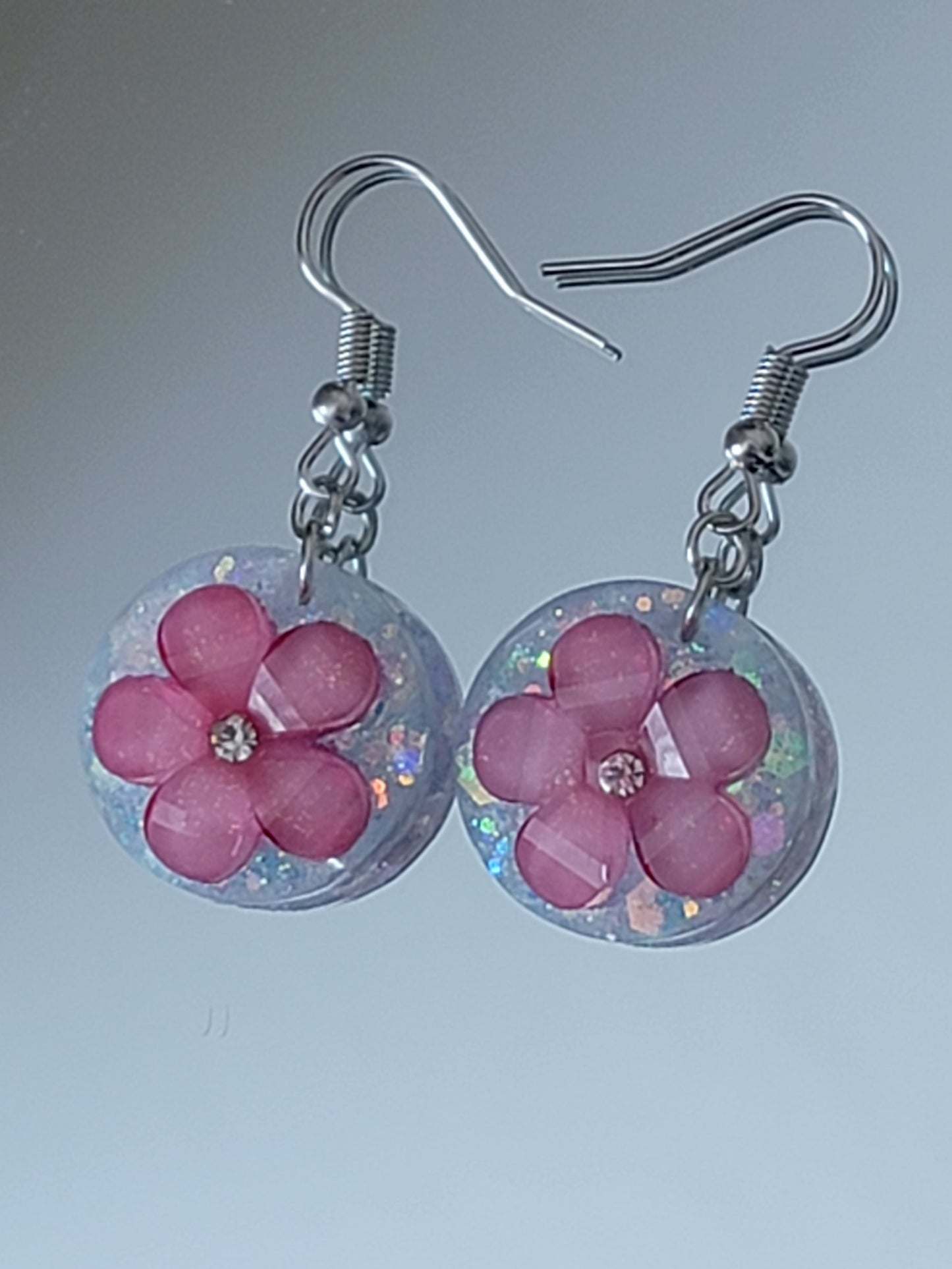 Pink flower handmade resin earrings, dangle drop earrings, handmade resin jewelry, cute earrings, gifts for her