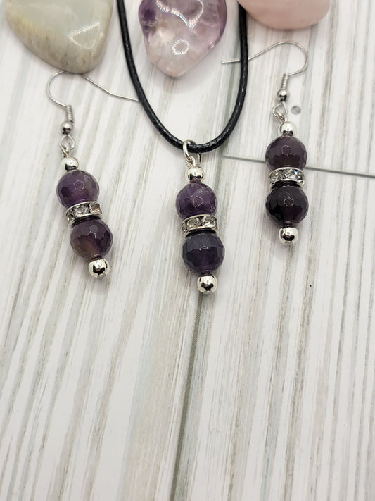 Amethyst crystal jewlery, dangle earrings necklace pendant set. Amethyst jewlery, handmade jewelry, gifts for her